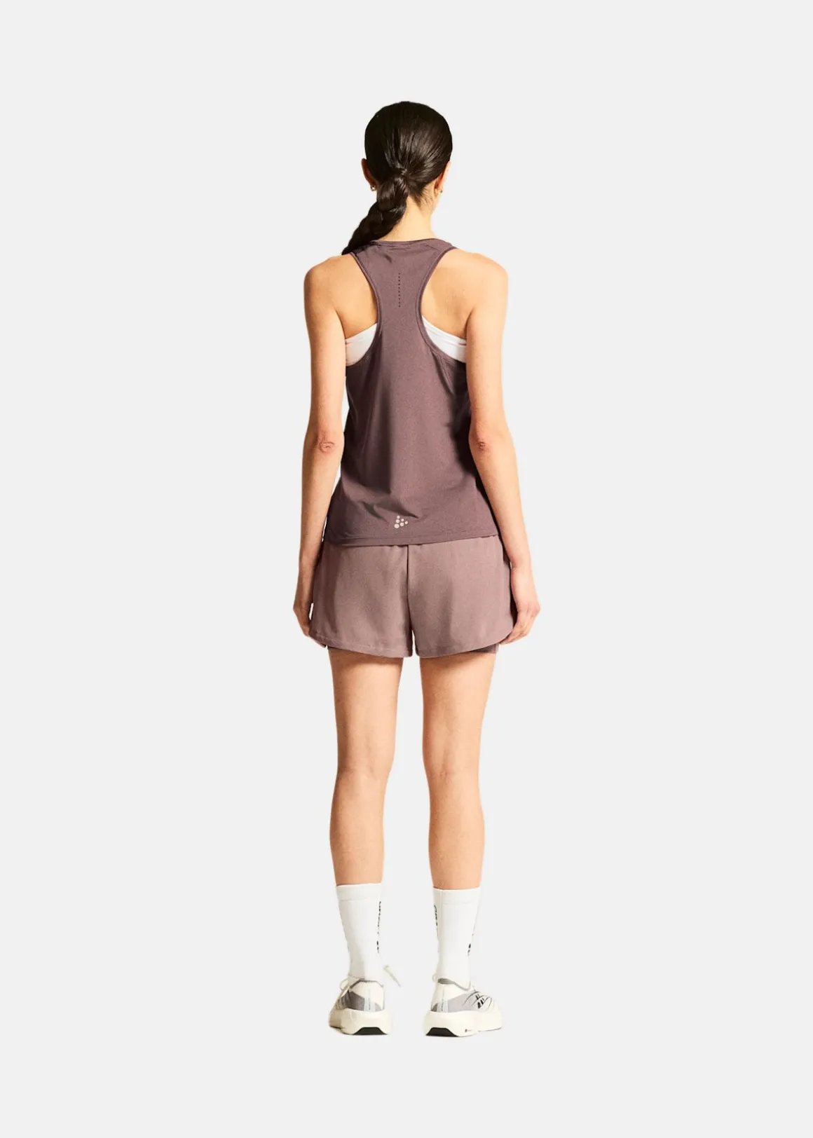 ADV ESSENCE SINGLET 2 W