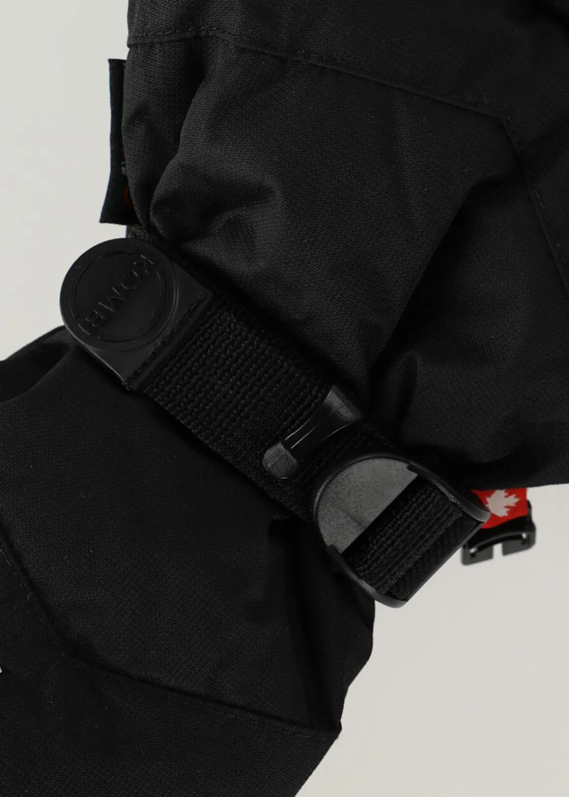 AVENTYR WG W MITT