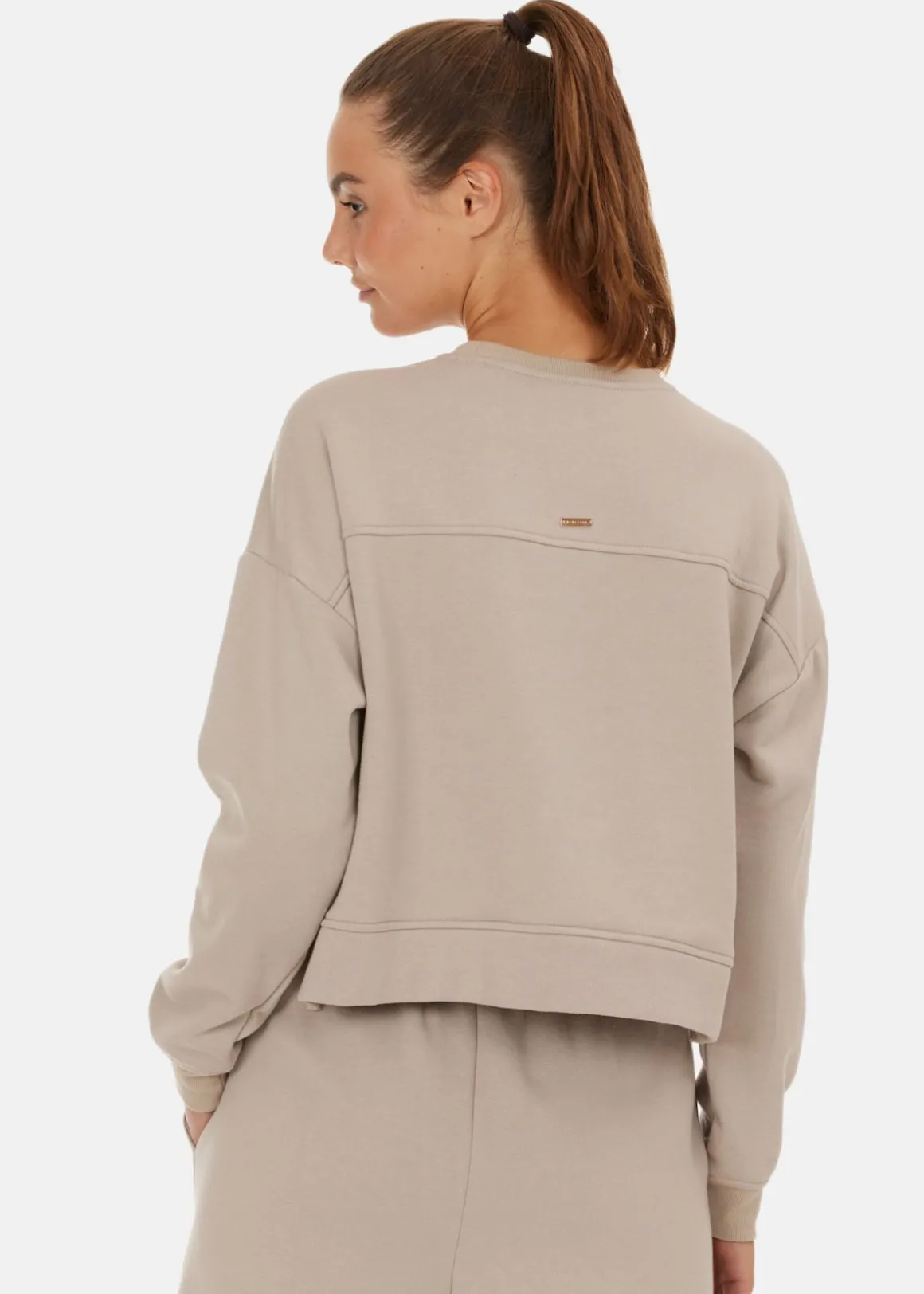Aya W Crew Neck