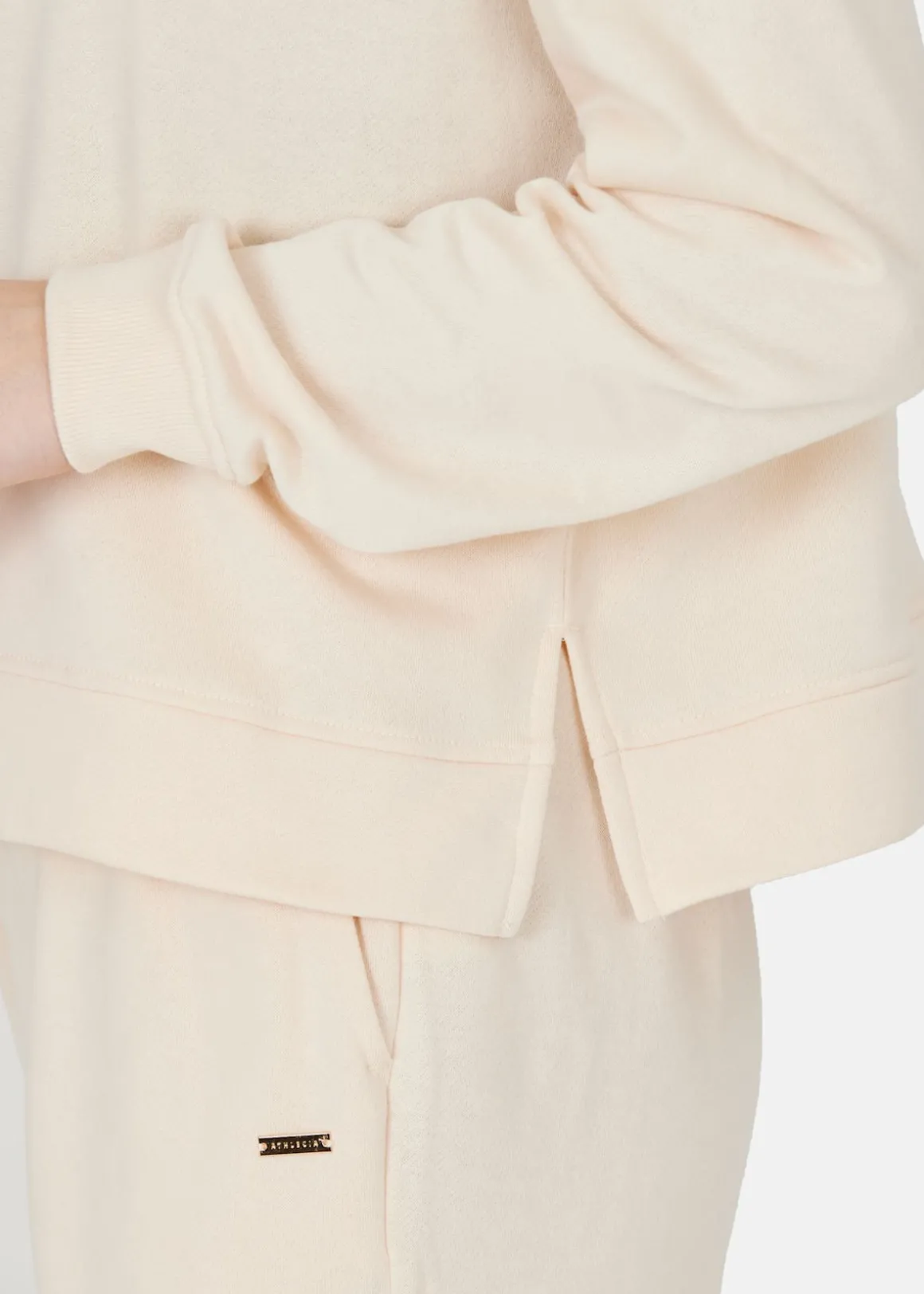 Aya W Crew Neck