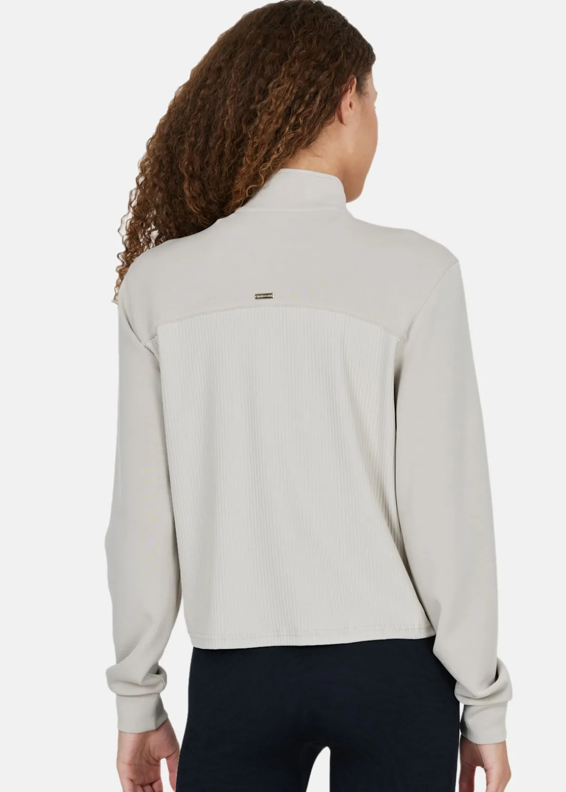 Ayanda W Midlayer