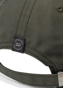 Base II Cap