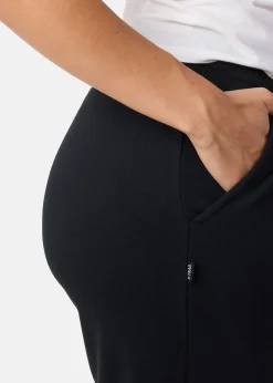 College Pants W