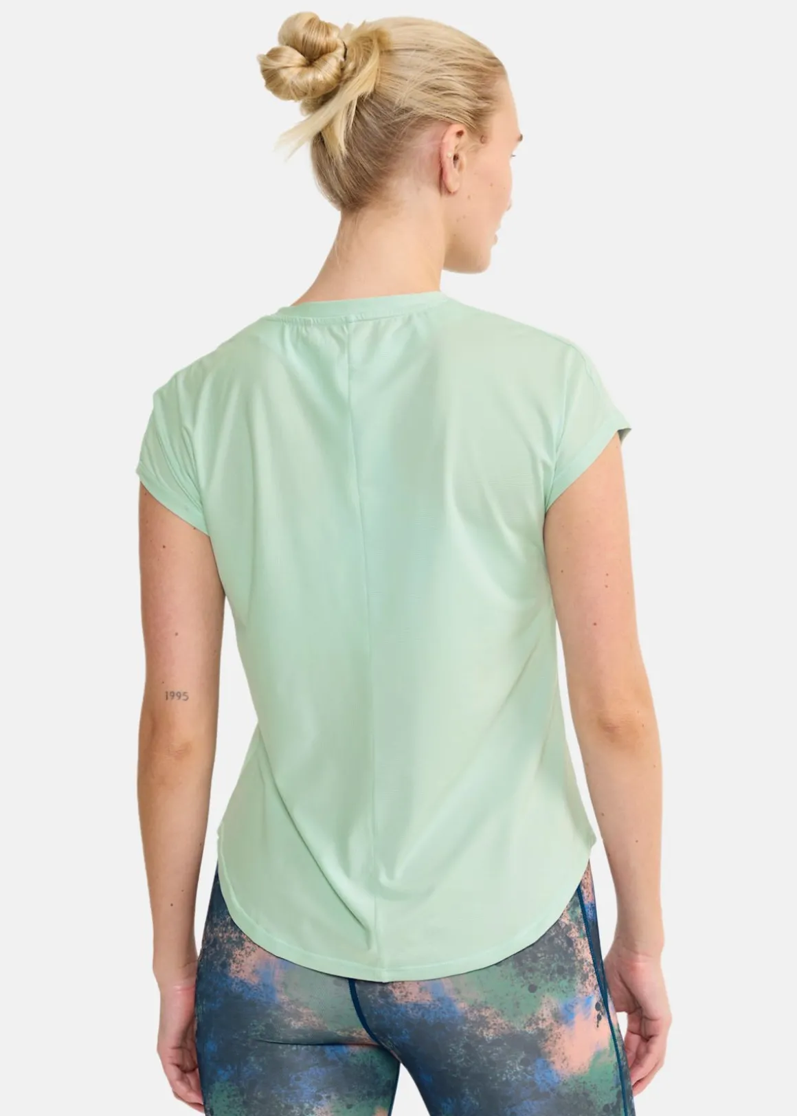 CORE ESSENCE SS TEE W