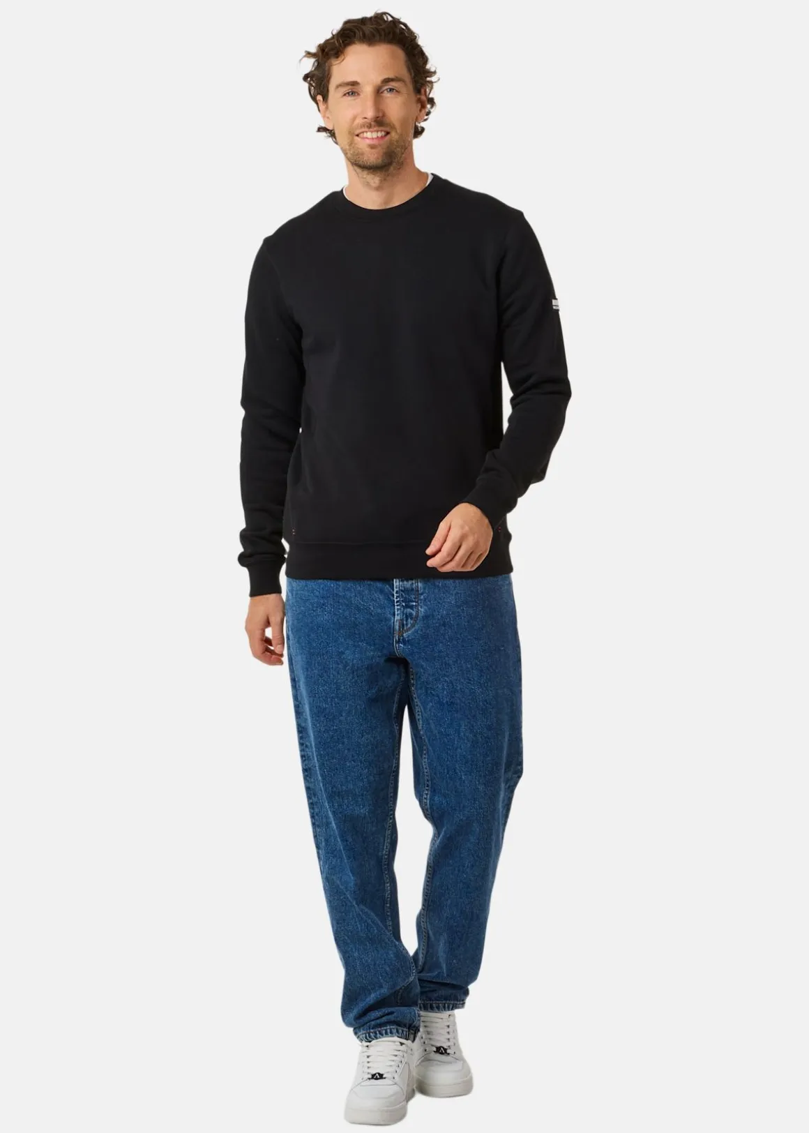 Guard Crew Neck