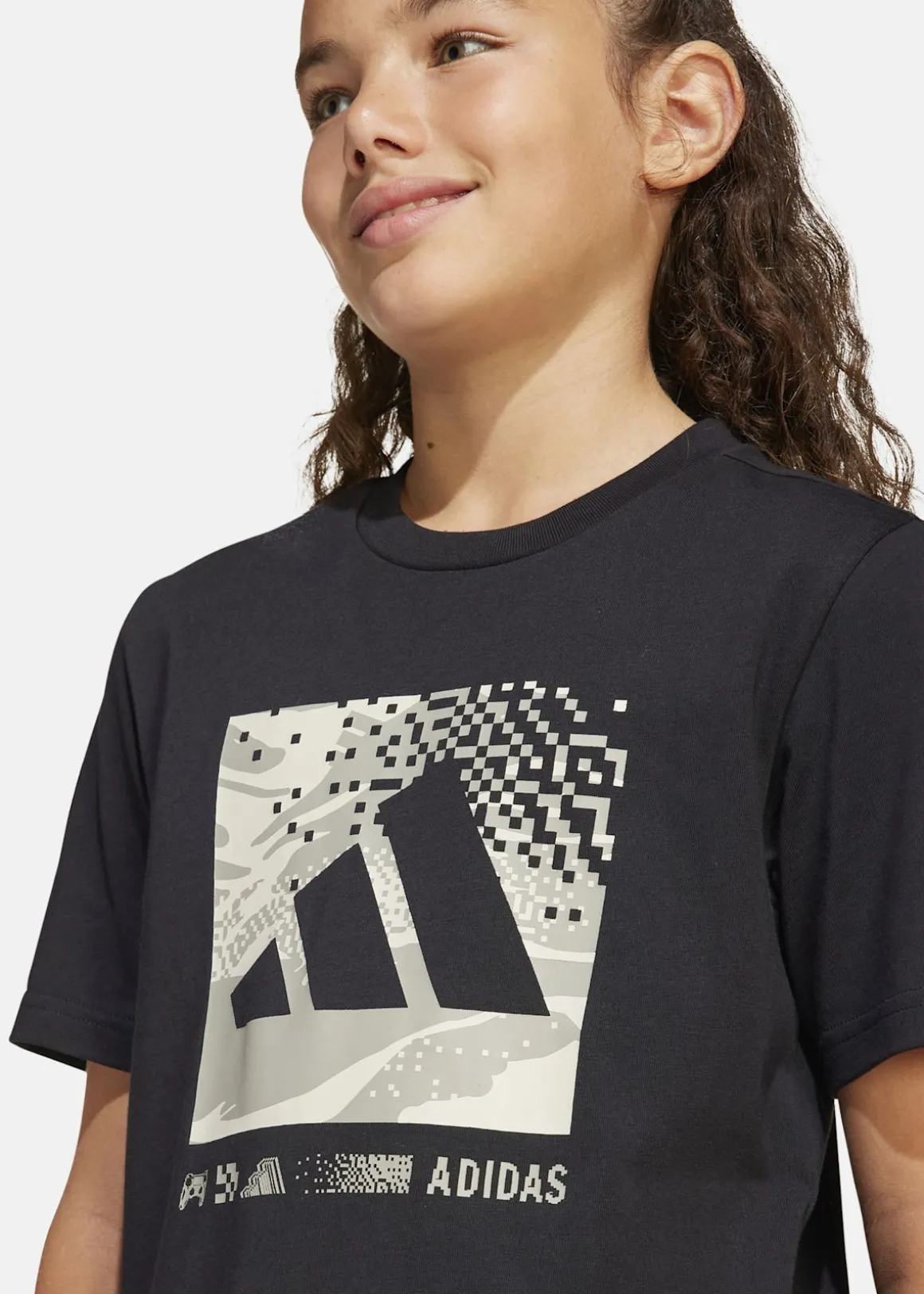 J CAMO LOGO TEE