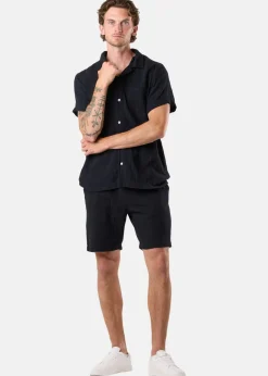 Max Shorts