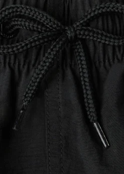 Mens Essential 16