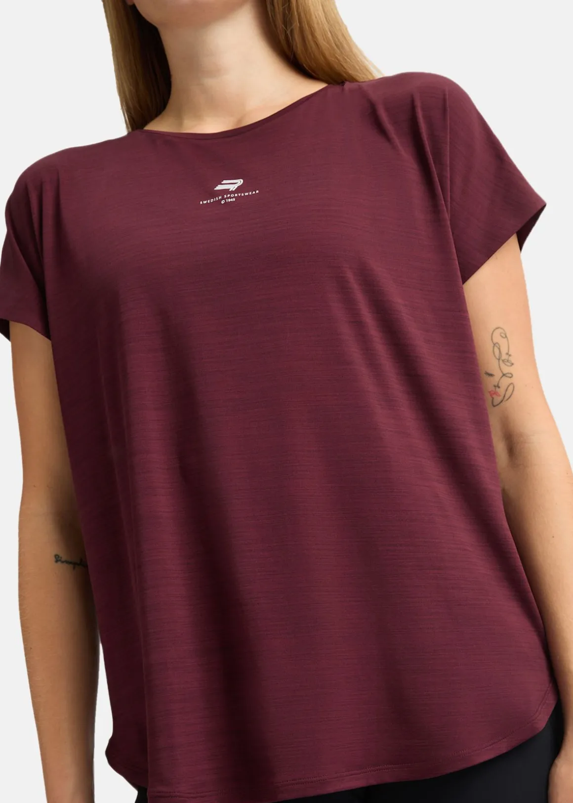 Motion Loose Tee