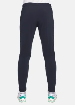 Pants Move