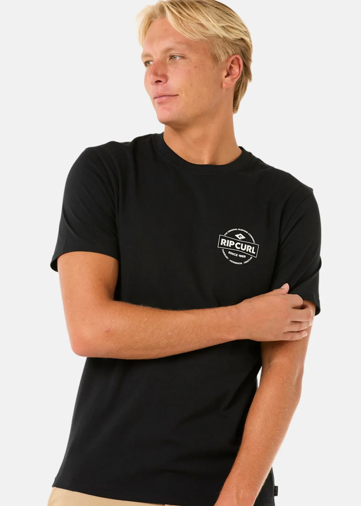 STAPLE TEE