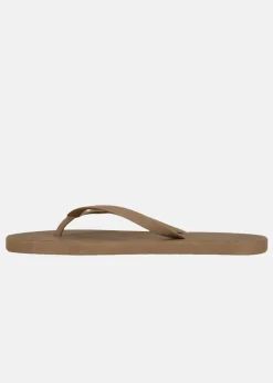 Summer W Flip Flop