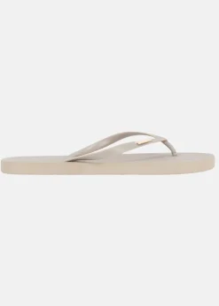 Summer W Flip Flop