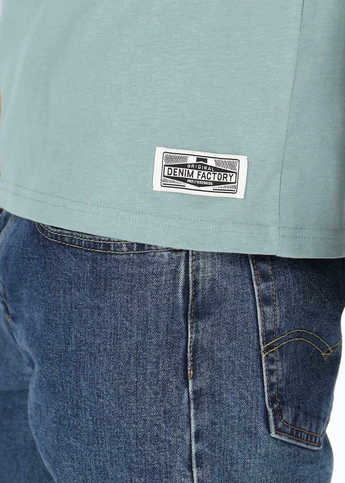 Surfer Van Tee