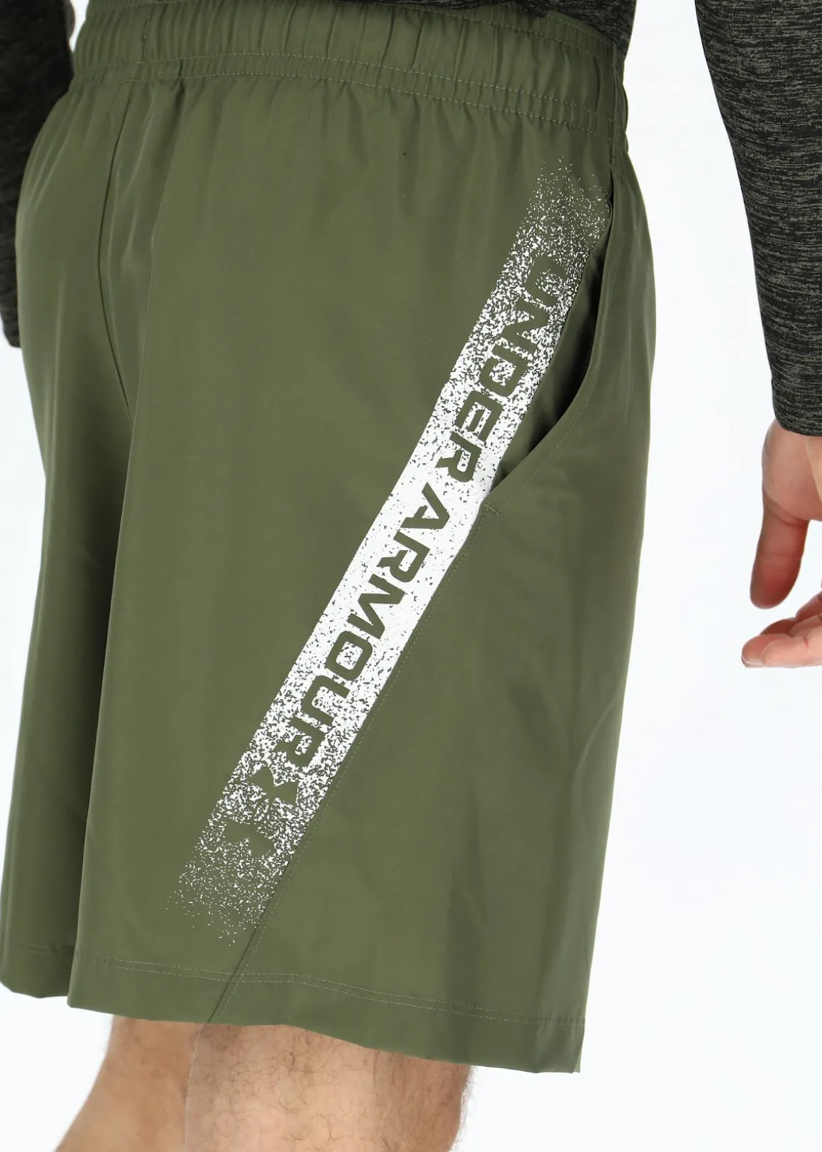 UA Woven Graphic Shorts